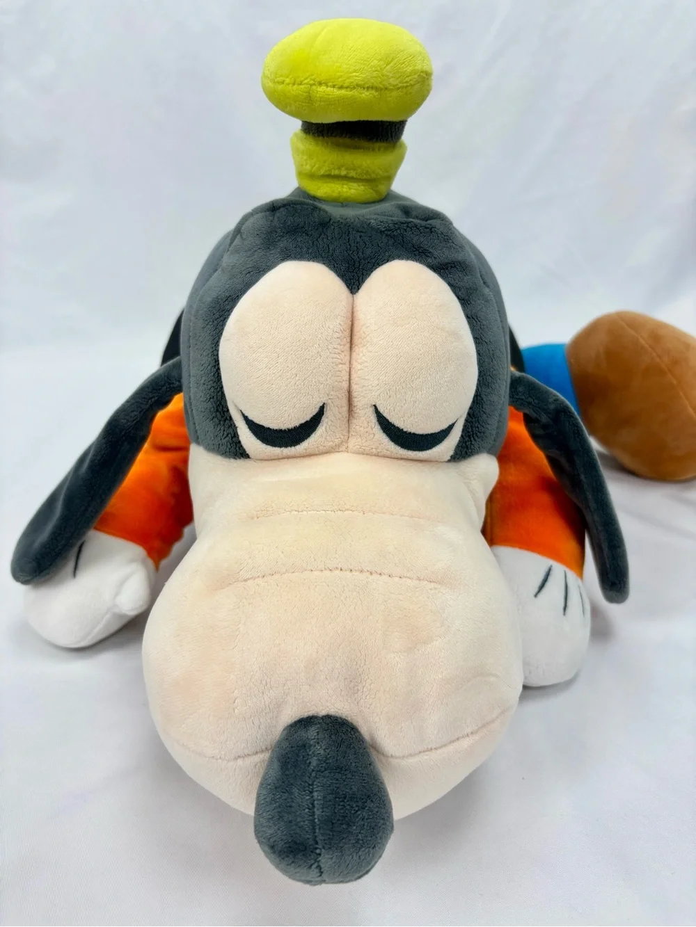 Disney *preowned black